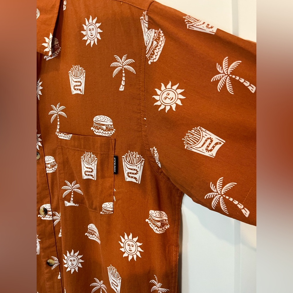 NWT Pyknic Take It Greasy Button-Up Shirt Novelty Camp Summer Brown White Unisex - Picture 7 of 10